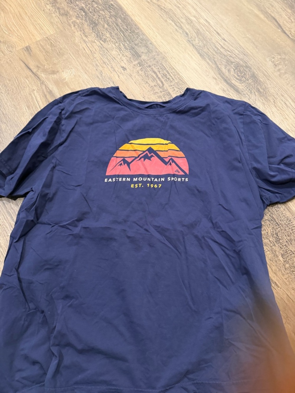 tee shirt